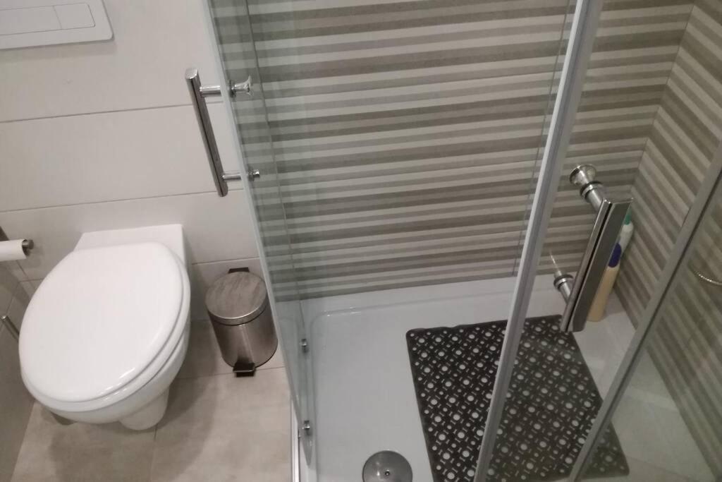 Ria Center Apartment - Left Faro Luaran gambar